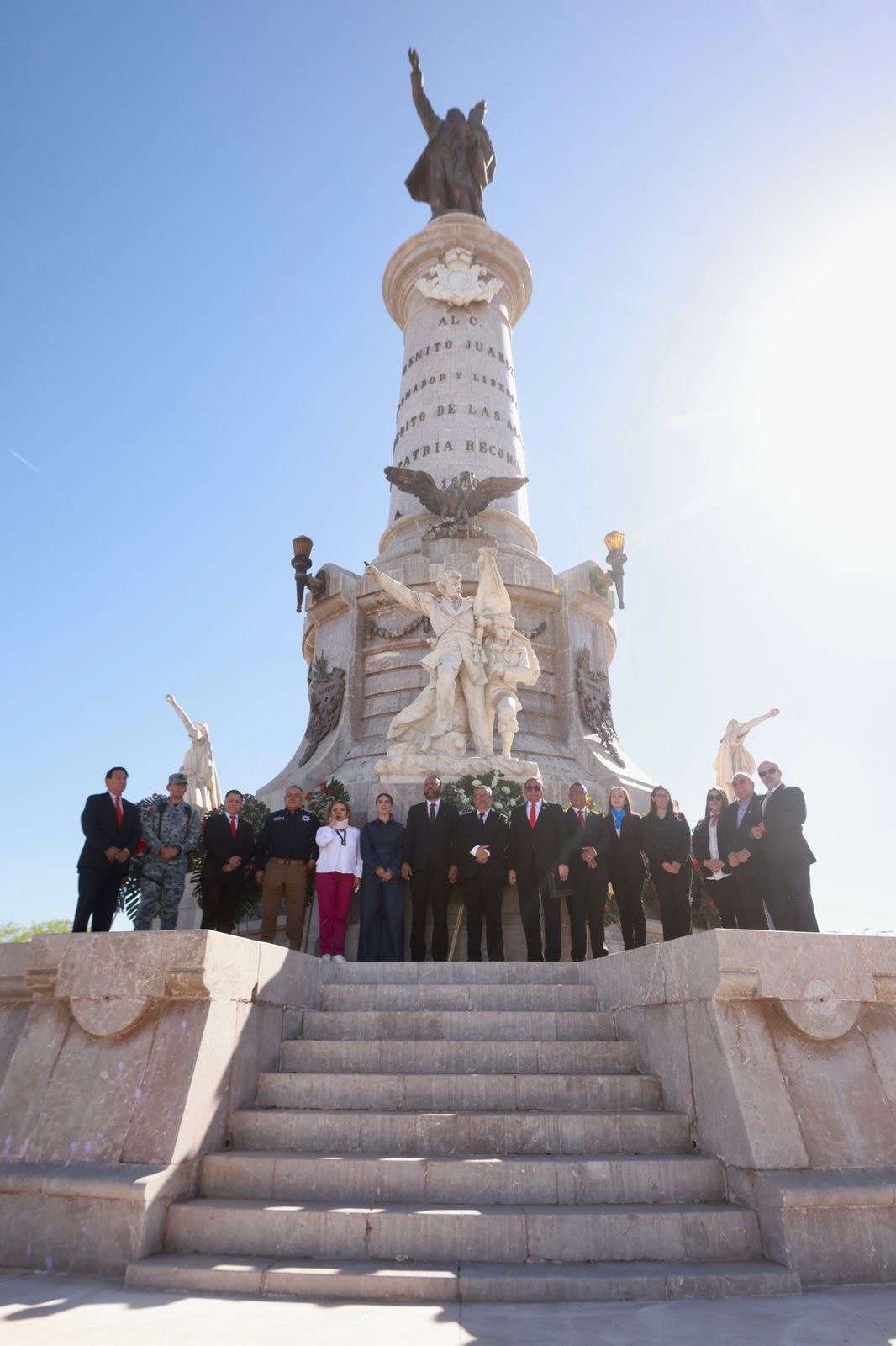 Conmemoran natalicio de Benito Juárez 