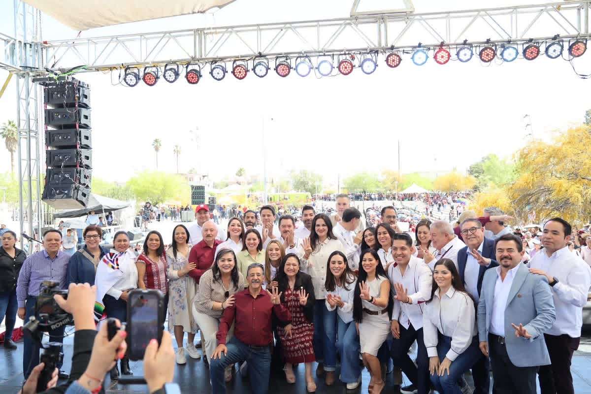 Encabeza Andrea Chávez asamblea en Juárez para respaldar Plan B de reforma electoral