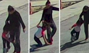 VIDEO//Violenta madre a sus dos hijas 