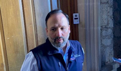 Niega De la Peña promoción personal con recursos públicos