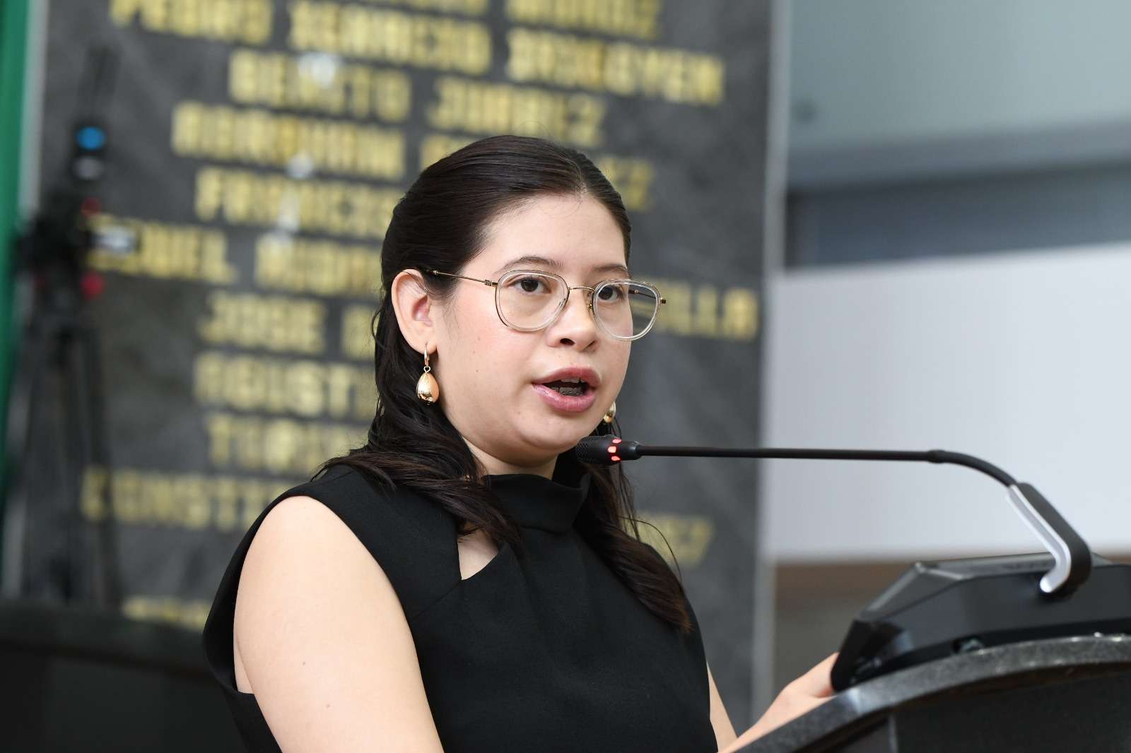 Impulsan reforma para proteger a personas distribuidoras de vales
