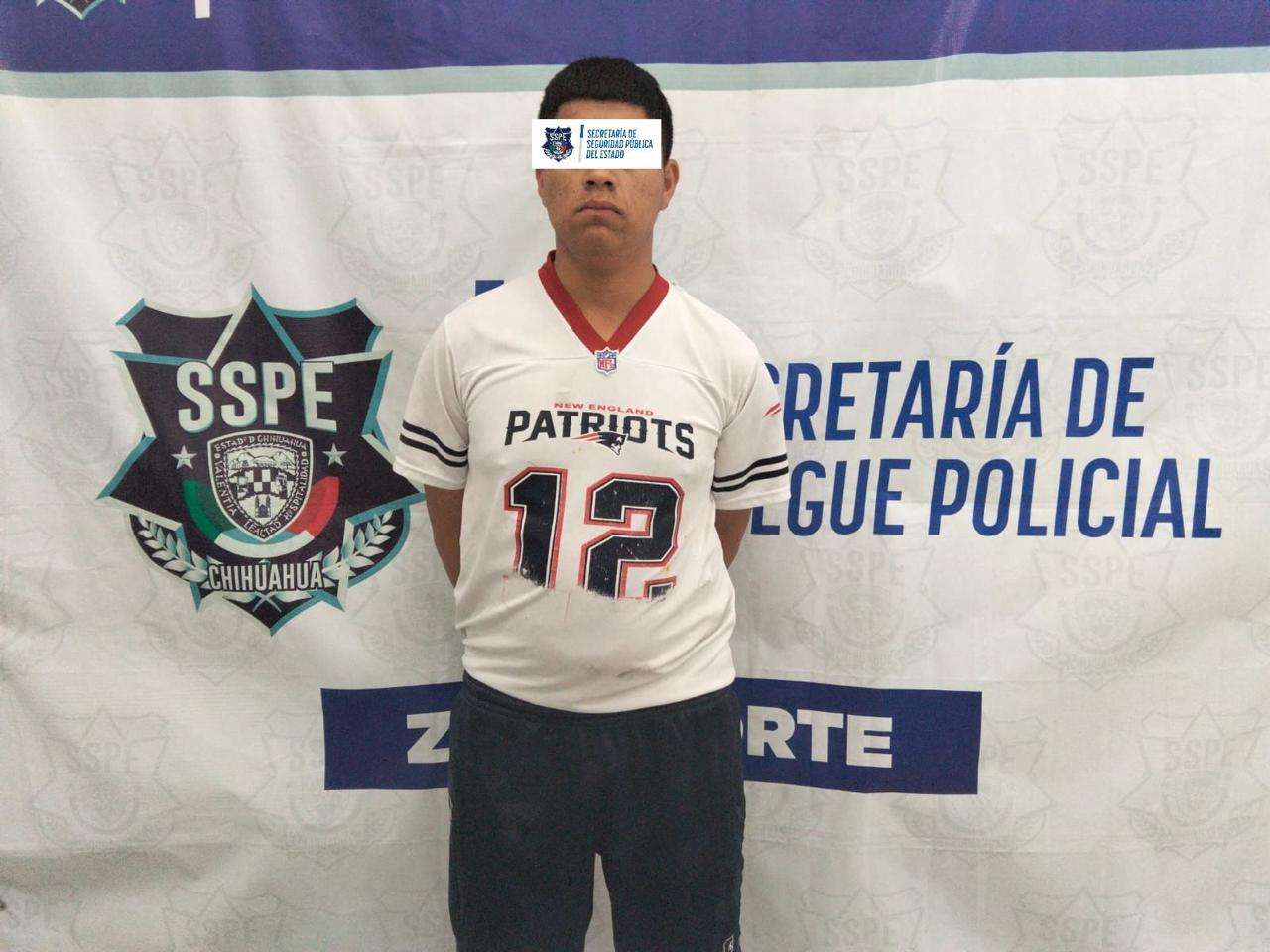 Detienen a tres narcomenudistas 