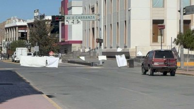 Suman 7 horas de estrangulamiento vial por protesta en el Centro 