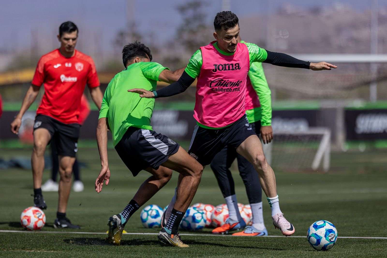 Entrenan Bravos rumbo a duelo ante Puebla