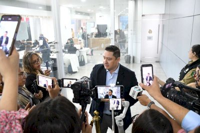 Rechaza Alfredo Chávez acusaciones de censura; pide seriedad en tribuna
