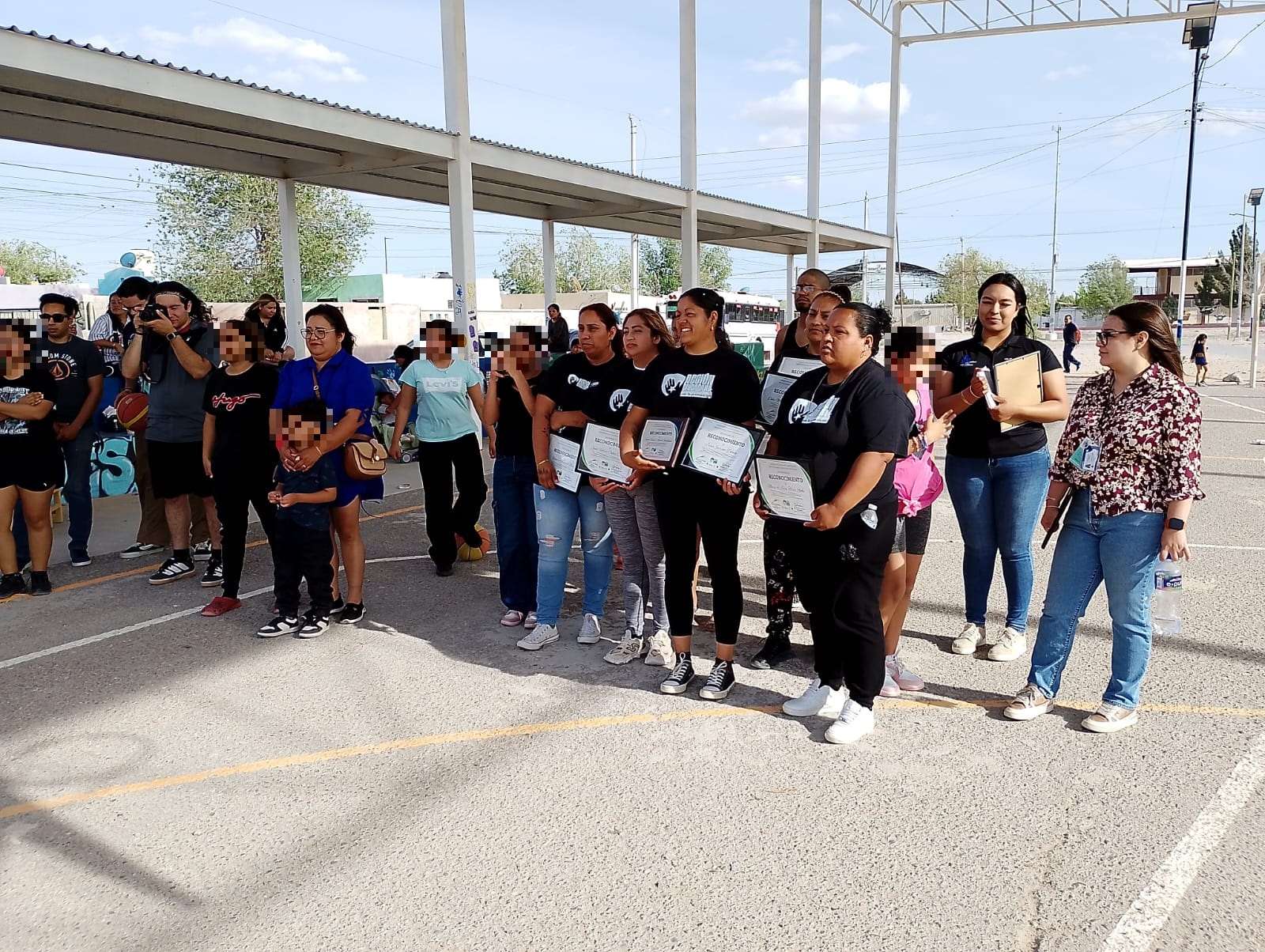 Concluyen jornada de prevención en Parajes de San José
