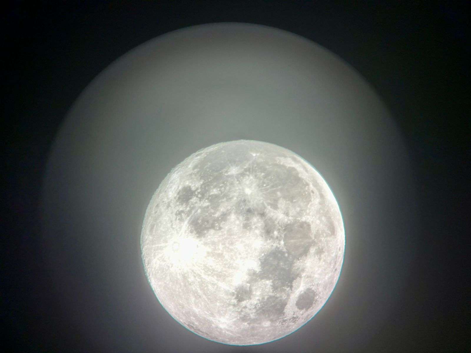 Marca la primera luna llena de abril el inicio de Semana Santa