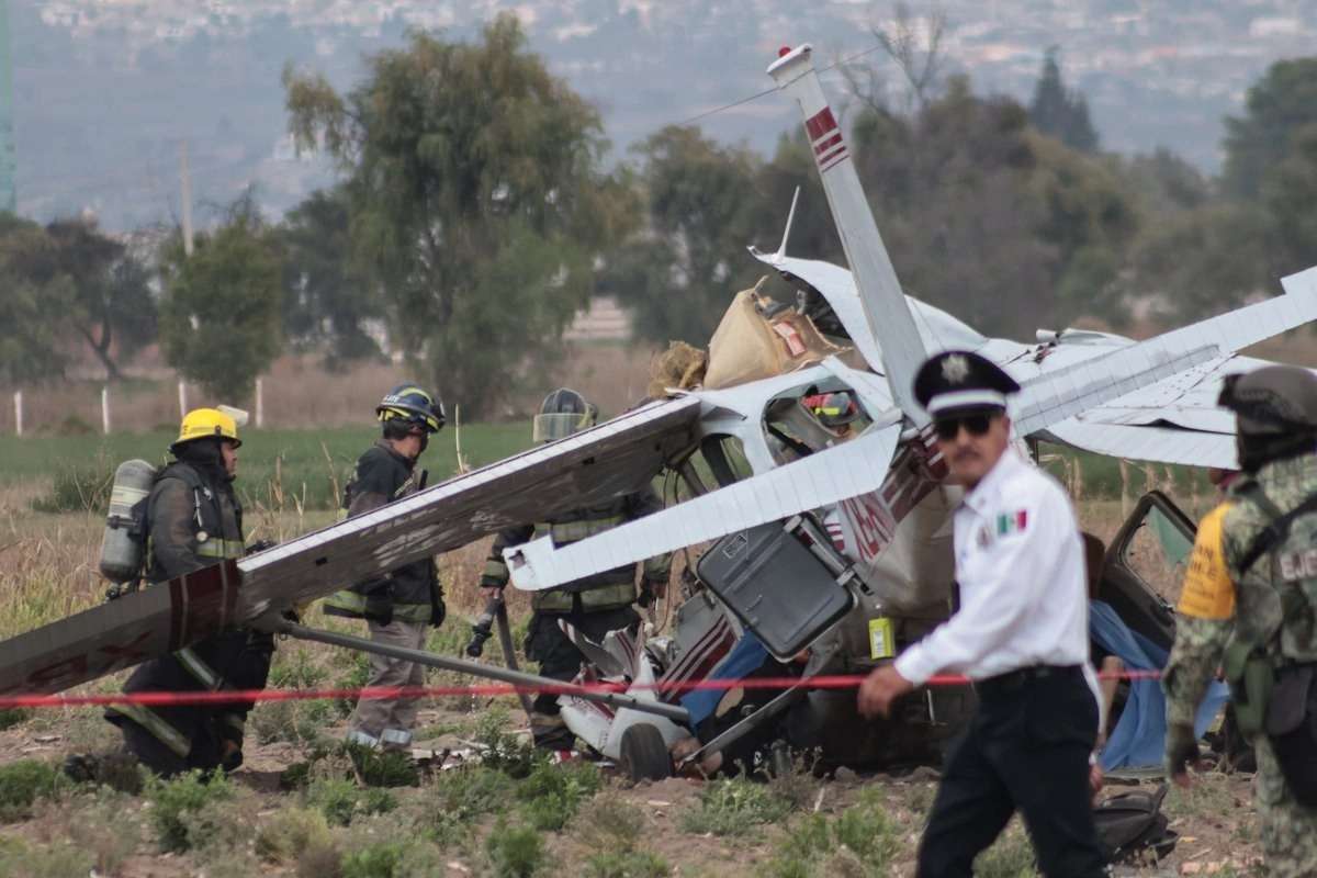 Se desploma avioneta en Puebla; reportan 4 fallecidos