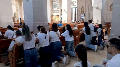 Mantienen tradición de los siete templos en el Sagrado Corazón