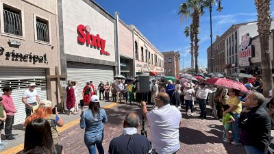 Viven fieles el Centro Histórico en el Viacrucis de Viernes Santo