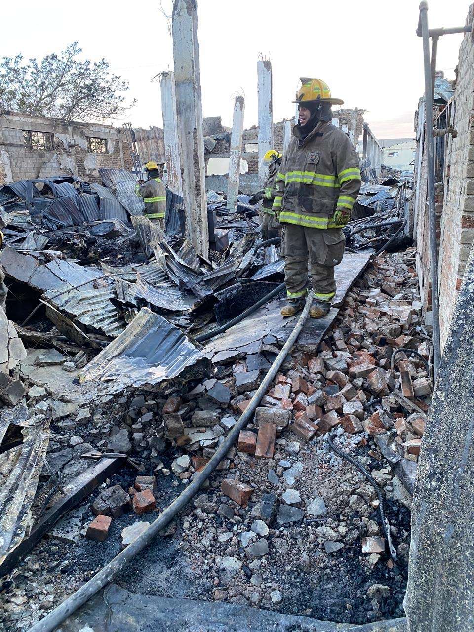 Deja incendio en la Santa Rosa muerte de animales resguardados por DABA
