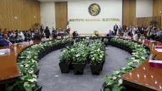 Pasan 369 aspirantes al INE a examen este lunes 