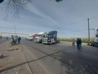 Registra Juárez cierre parcial en kilómetro 20 por protestas