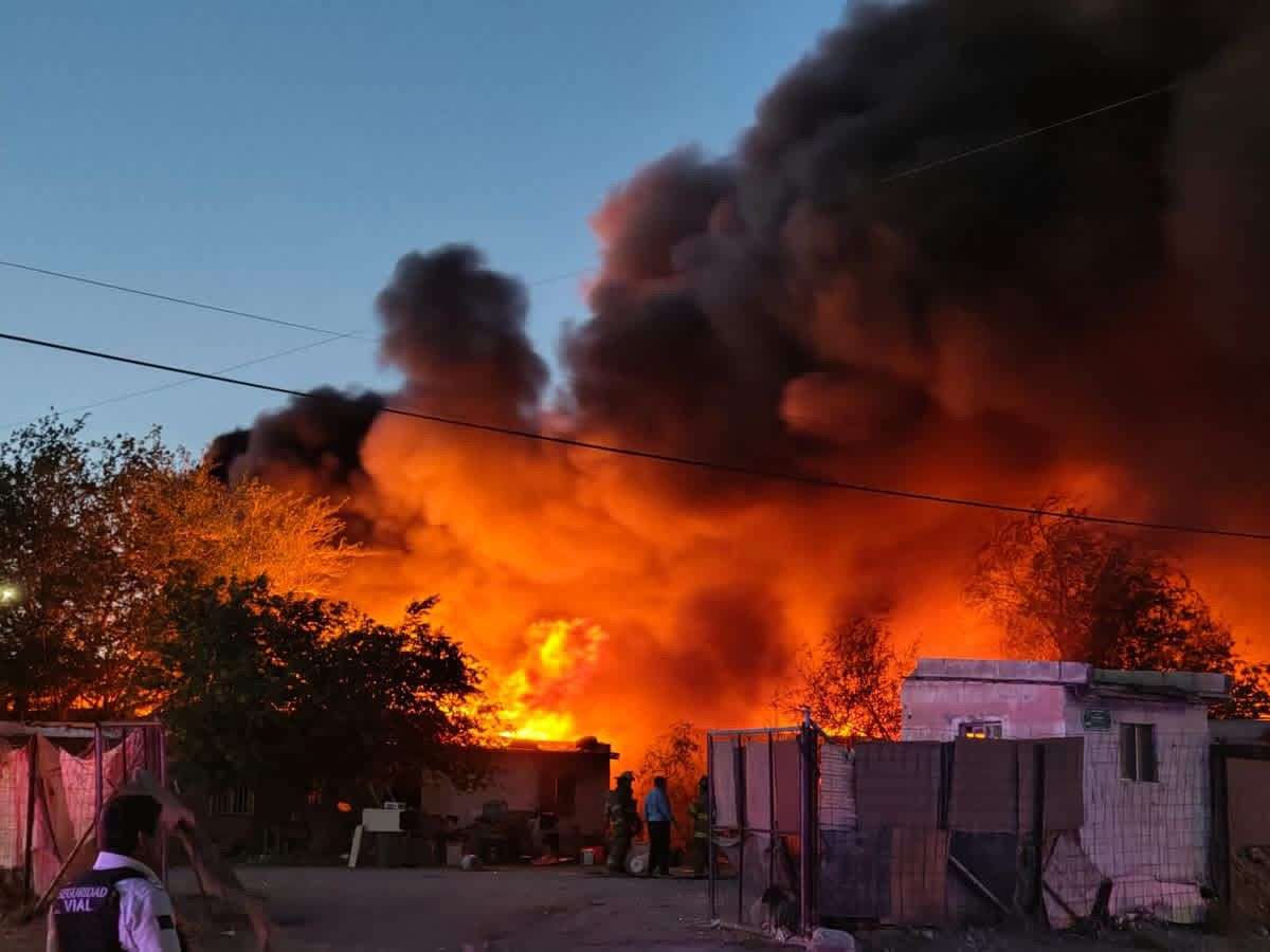 Confirma Municipio incendio intencional en granja de la Santa Rosa