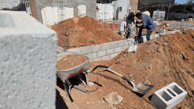 Apoyan a familias vulnerables con materiales para autoconstrucción 