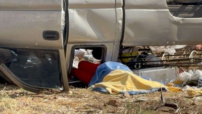 Muere adulta mayor tras fatal volcadura en la carretera a Juárez