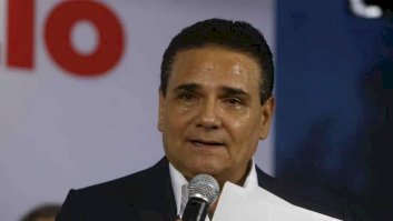 Afirma gobernador de Michoacán que Silvano Aureoles huyó del país 