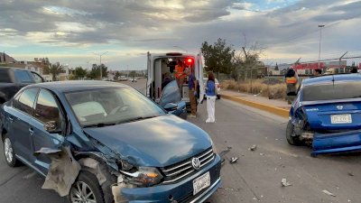 Atropellan a transeúnte tras fuerte choque en Las Industrias 