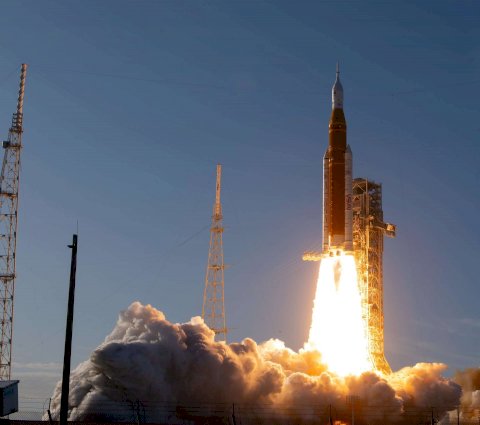 Así será el amerizaje del Artemis II y por qué se escuchará un ruido en el cielo 
