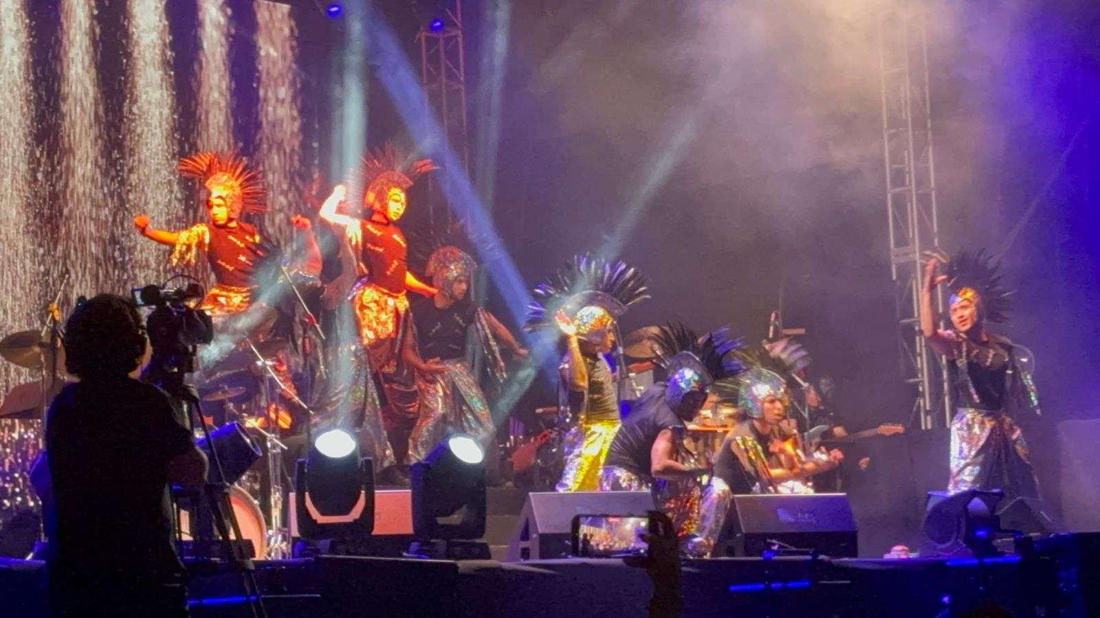 Brilla Yuri con su Icónica Tour en la Arena Córner Sport
