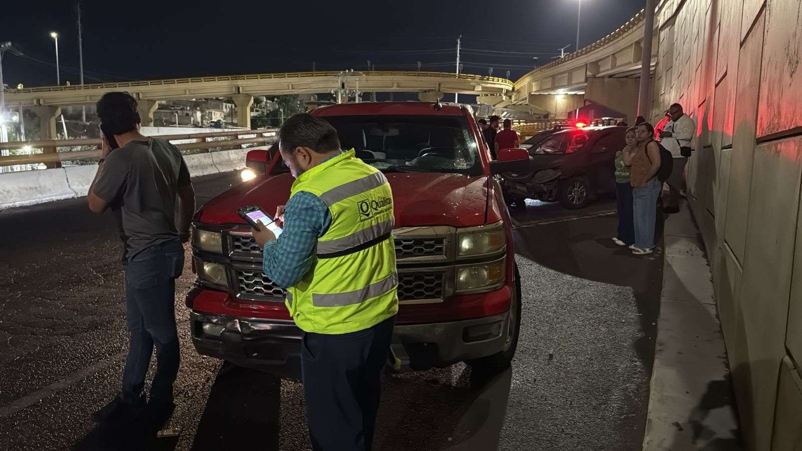 Provoca caos vial choque múltiple en gaza de la salida a Aldama