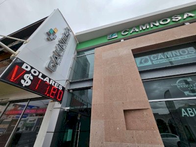 Baja el dólar a 17.80 en casa de cambio Camnosa