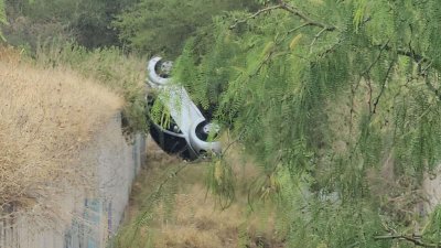 Resulta lesionada trabajadora de la Sspe en carretera a Aldama