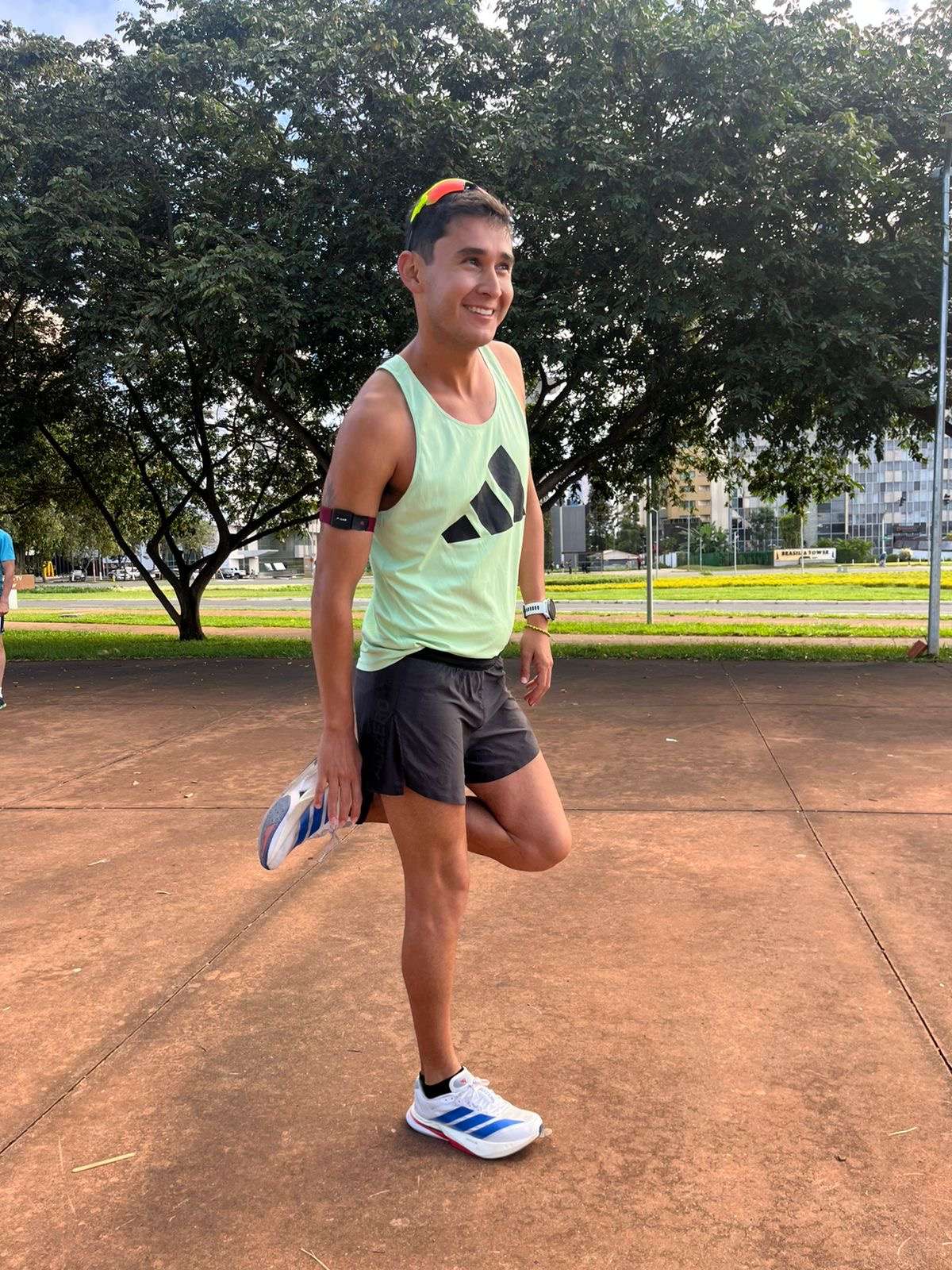 Van marchistas de Meta Olímpica CUU por el mundial en Brasilia