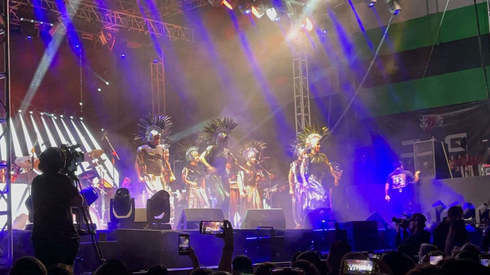 Brilla Yuri con su Icónica Tour en la Arena Córner Sport