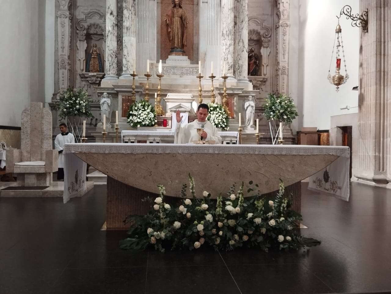 Celebra Catedral el Domingo de la Divina Misericordia 