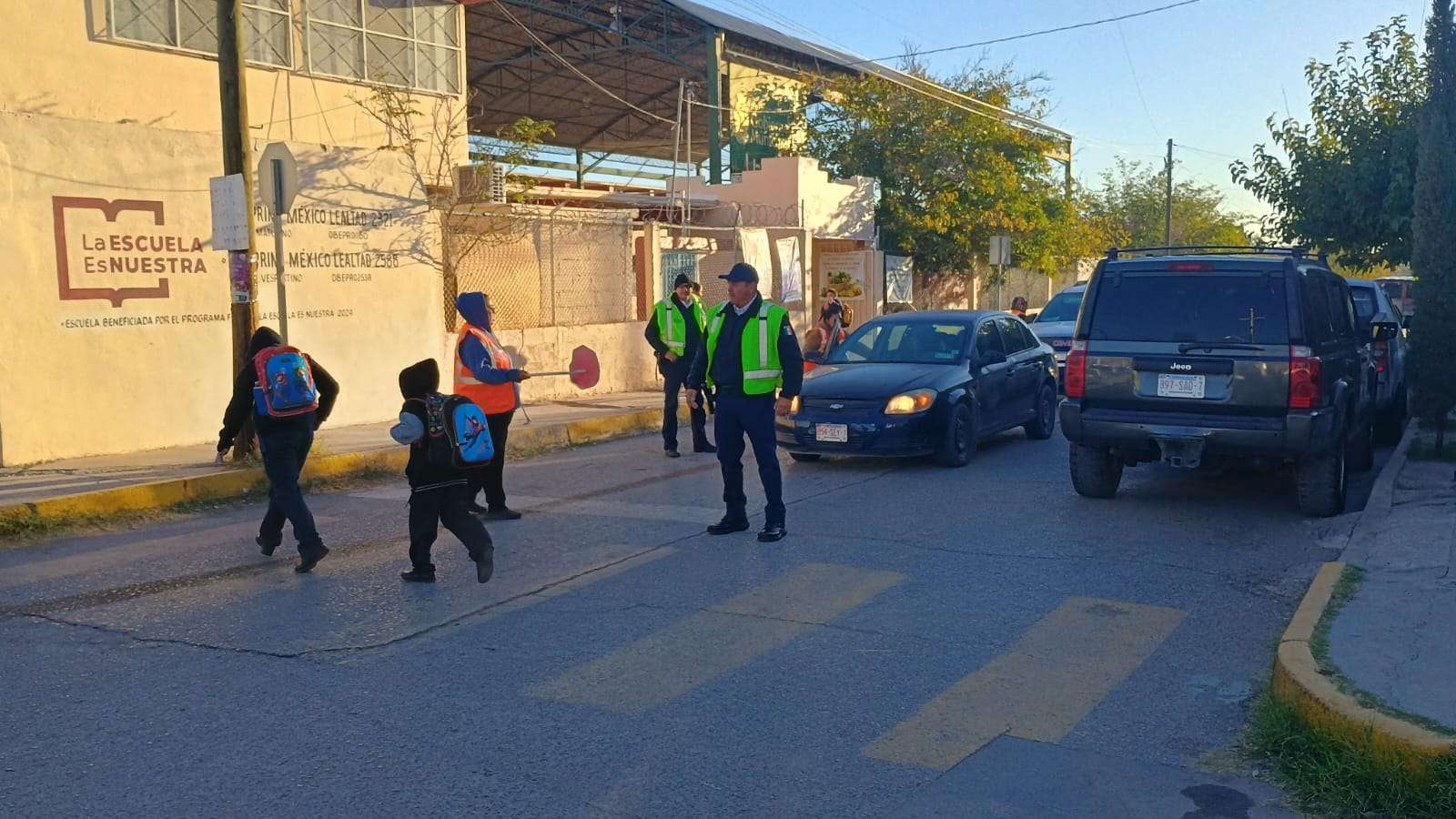 Implementan operativo vial por regreso a clases en Juárez