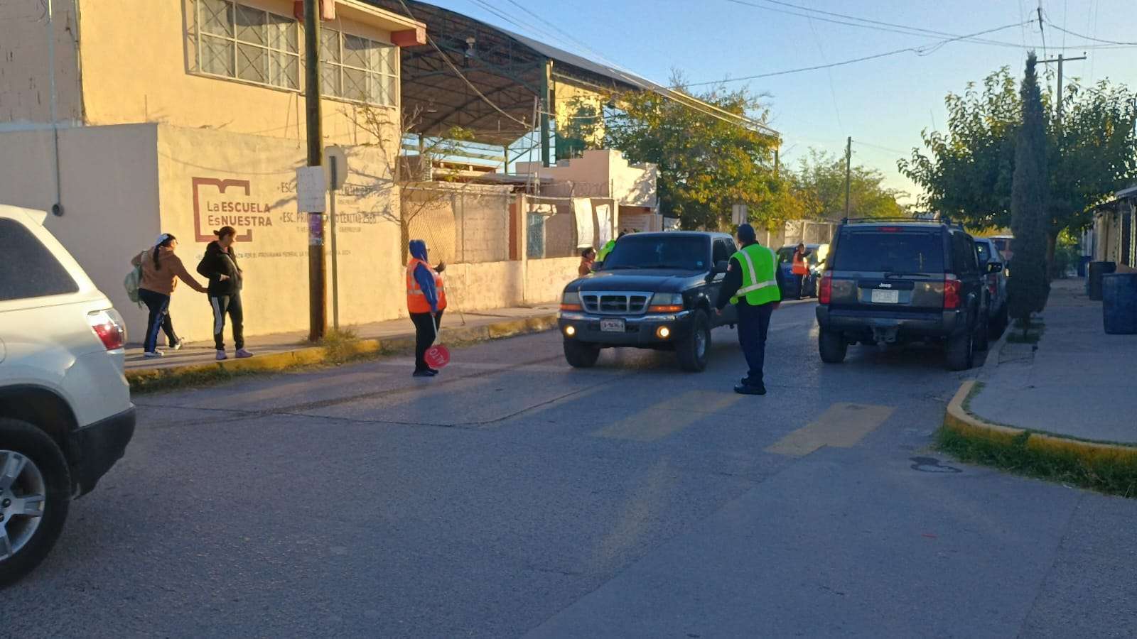 Implementan operativo vial por regreso a clases en Juárez