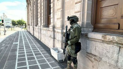 Instalan mesa de seguridad en Palacio 
