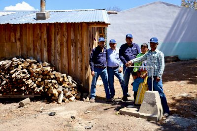 Entrega Jcas sistema integral de agua potable en Baquiriachi 