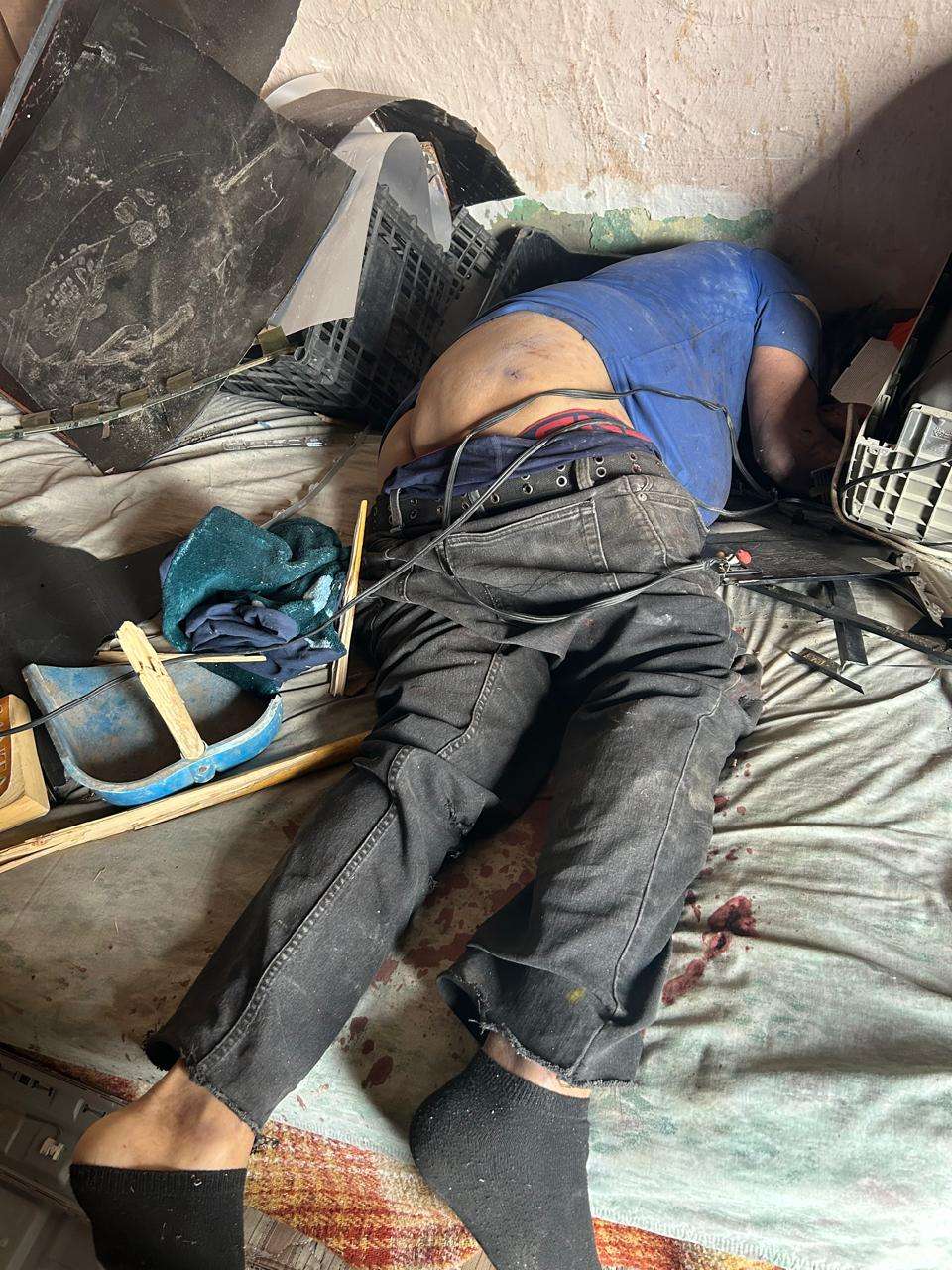 Localizan a hombre muerto en vivienda abandonada 
