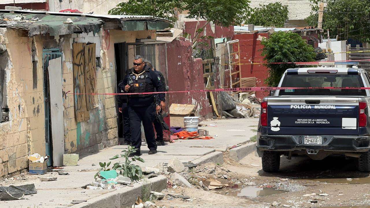 Localizan a hombre muerto en vivienda abandonada 