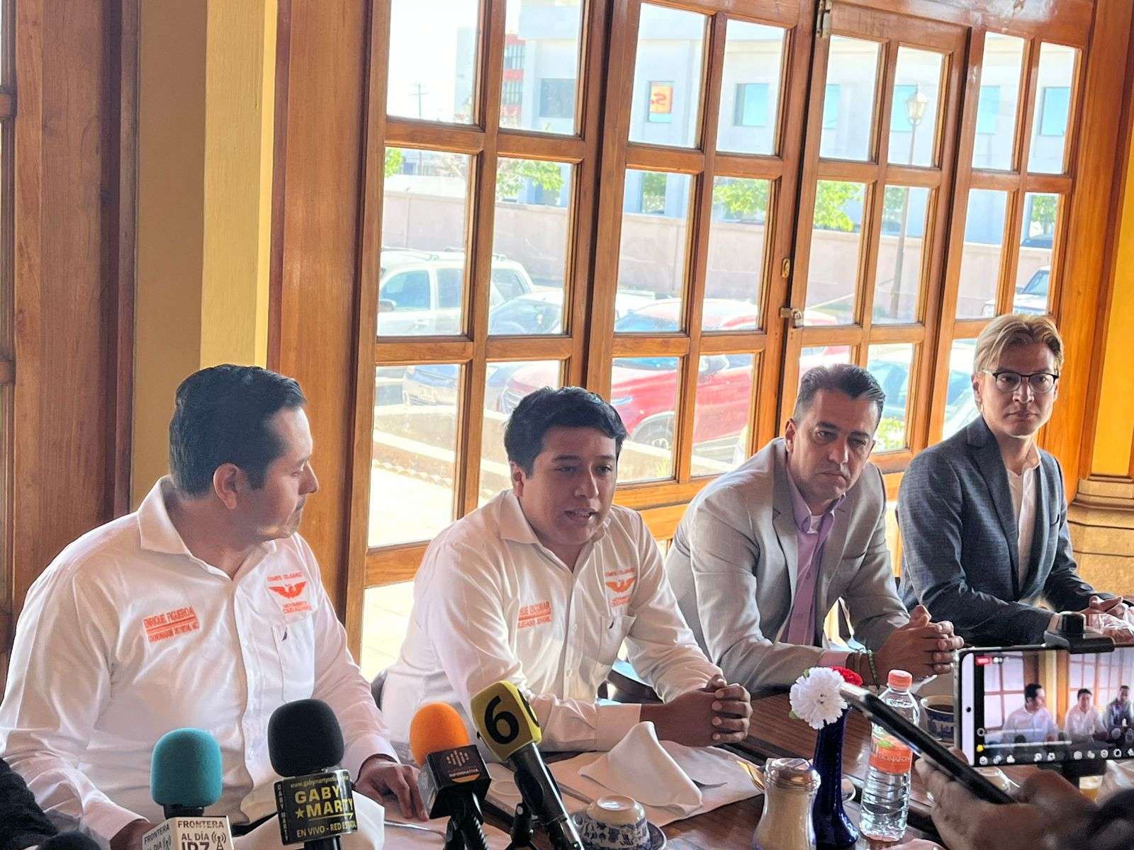 Define Movimiento Ciudadano perfiles de candidatos ciudadanos para 2027