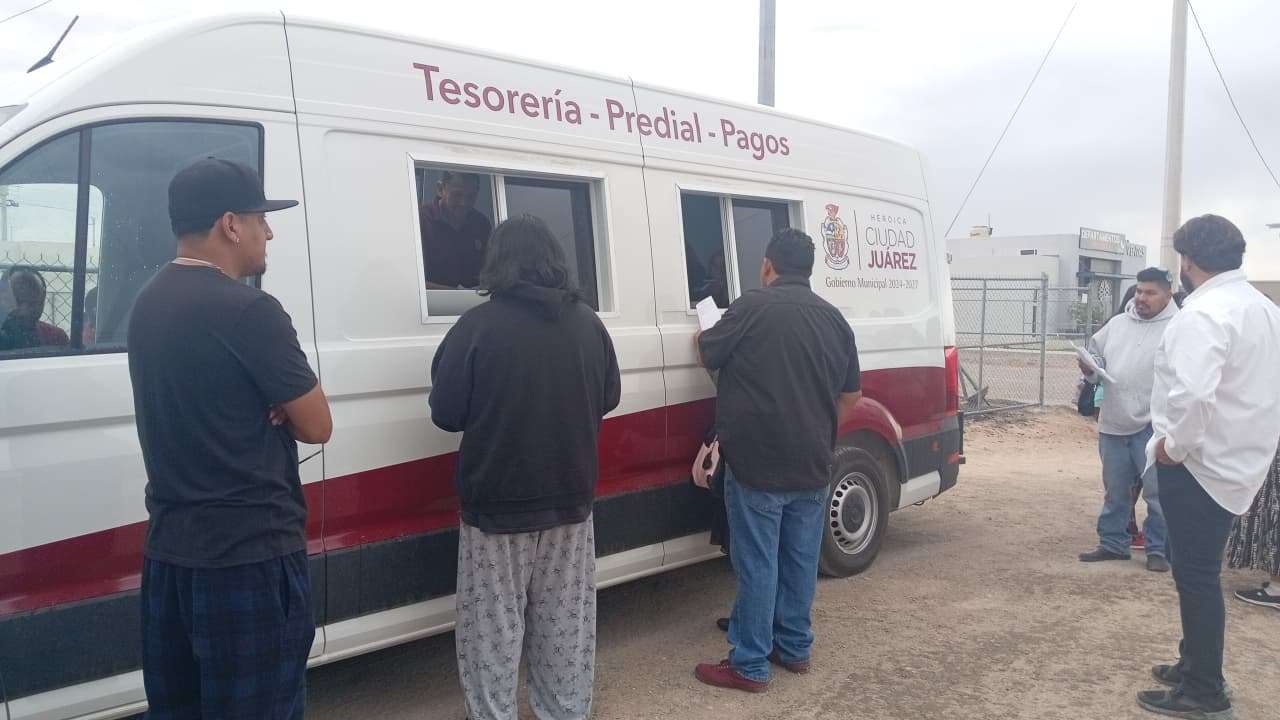 Acercan Cruzadas Móviles de Tesorería a colonias 
