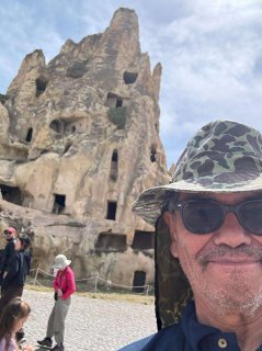 Recorre padre Negris Turquía en peregrinación religiosa