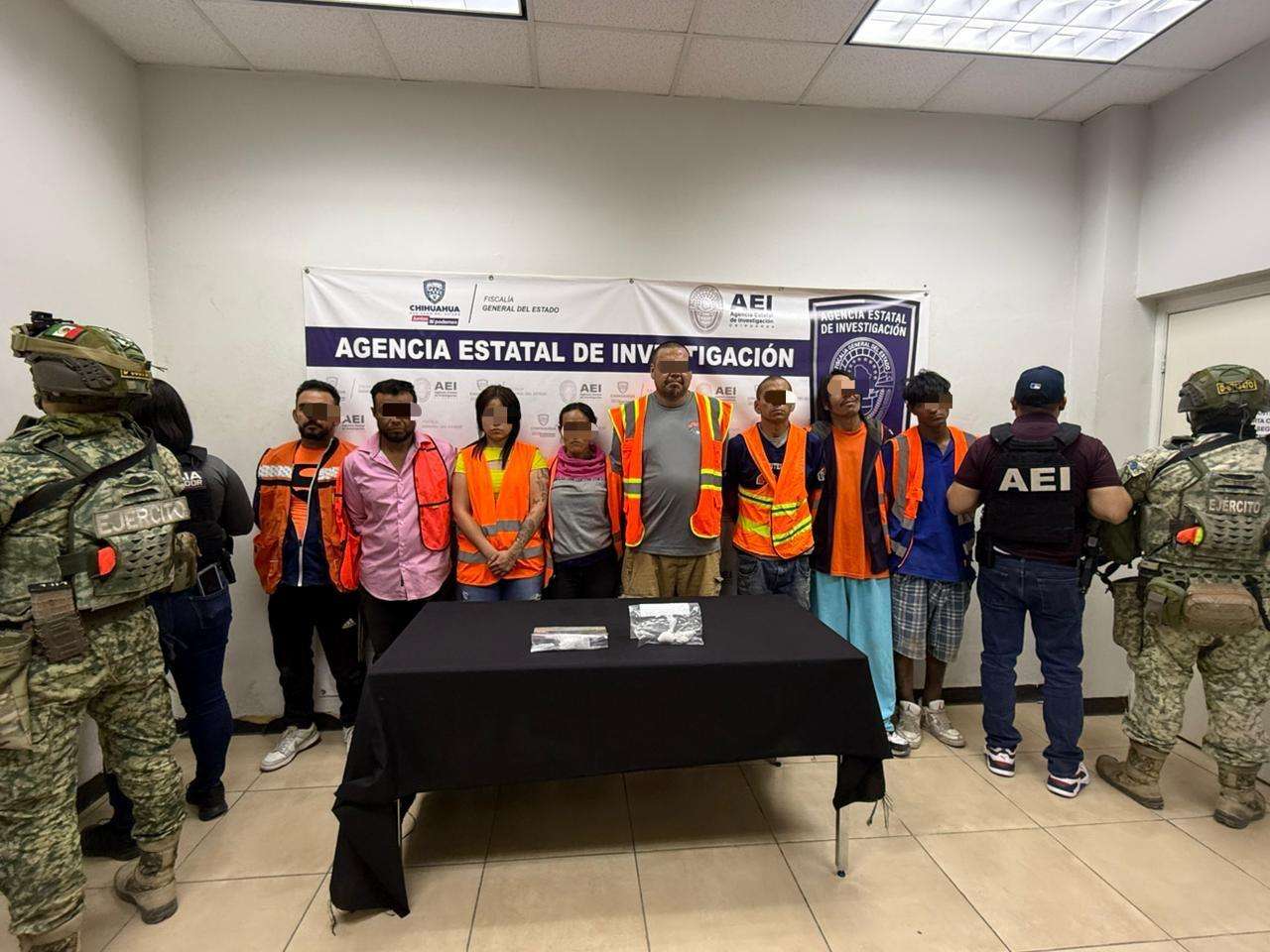 Capturan a ocho en picadero, decomisan cocaína y cristal 