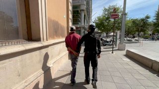 Lo detienen en la Catedral por causar disturbios 
