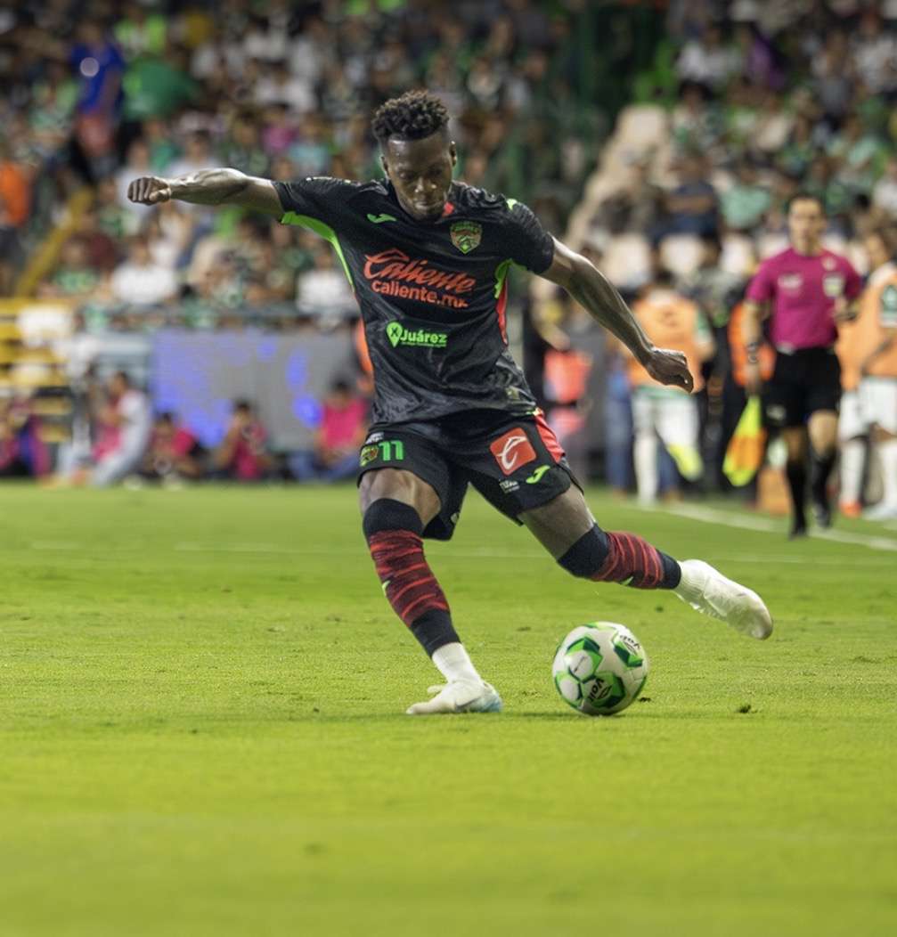 Pierde Bravos en su visita a León