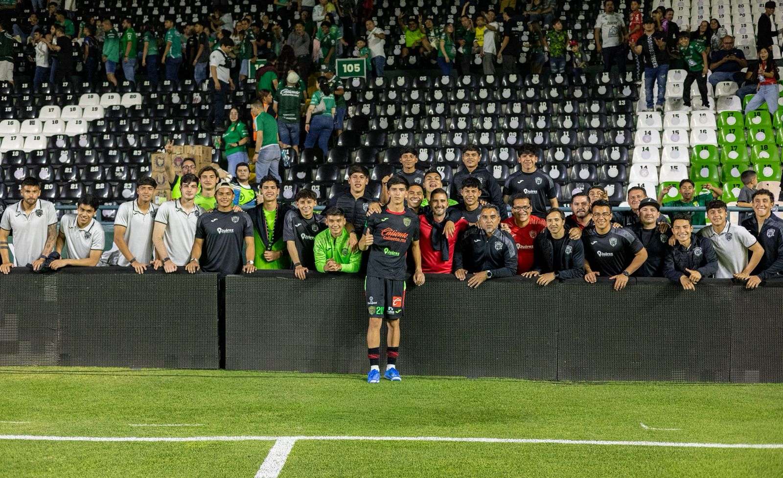 Debuta Antonio Carmona en Primera División 