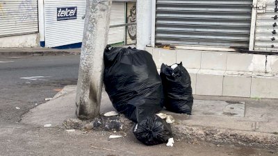 Vuelve a invadir la basura las calles Quinta y Manuel Doblado 