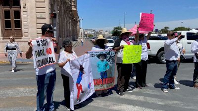Cierran la Aldama y Carranza padres del colectivo Soy papá no criminal 