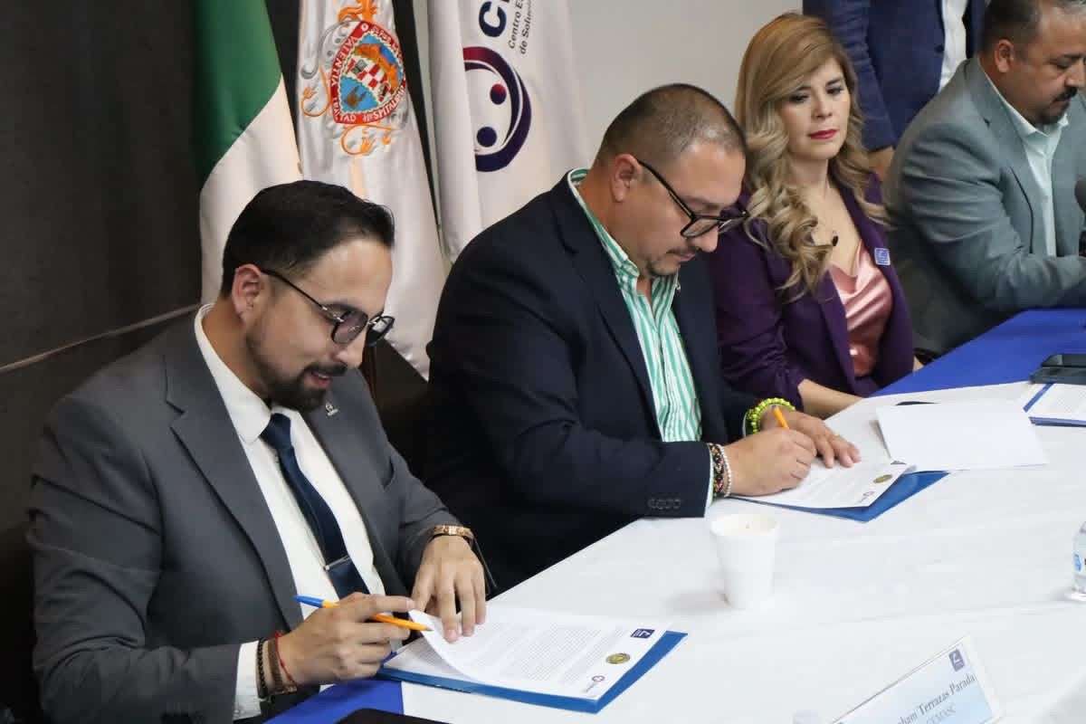 Firma Canaco convenio para impulsar resolución pacífica de conflictos 
