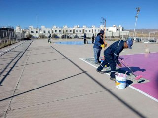 Rehabilita Municipio cancha deportiva en zona rural de El Charco 