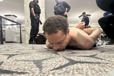 Comparte Trump foto y un video del sospechoso del tiroteo