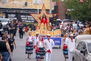 Festeja Delicias su 93 aniversario con Magno Desfile de Fundación