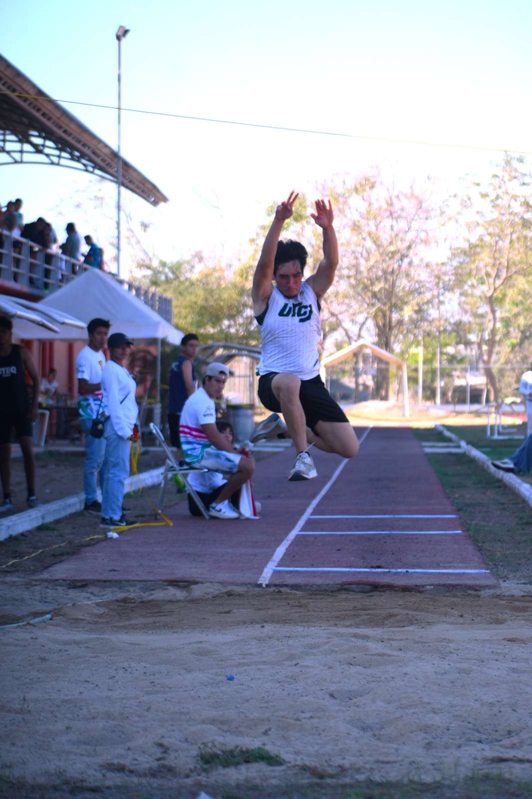 Pone UTCJ en alto a Juárez; gana medalla en todas sus competencias